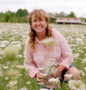 penelope beaudrow with queen anne's lace